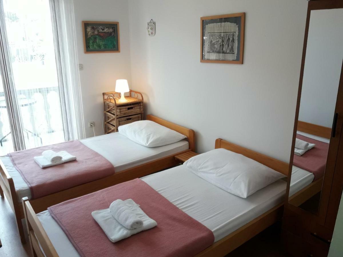 Apartments Ane Сукошан Экстерьер фото
